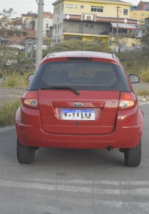 FORD KA 1.6 MPI 8V FLEX 2P MANUAL FORD KA 1.6 MPI 8V FLEX 2P MANUAL
